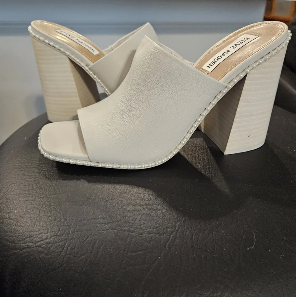 Steve Madden Decoded Pearl Block Heel Mule Sandal Bone Leather 9 NEW